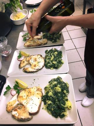Doma�a gostilna pri Tinetu - Simboli�na slika postre�be